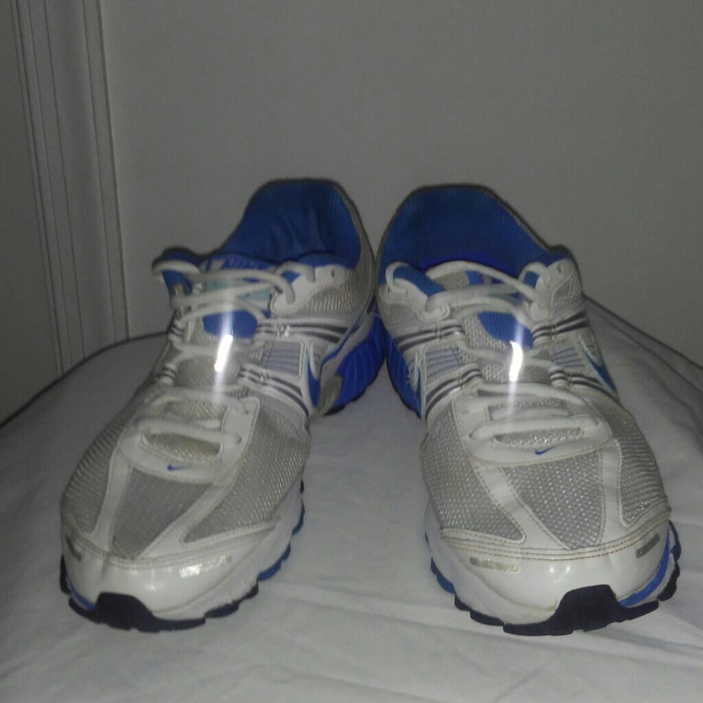 Nike Moto women fitness shoes